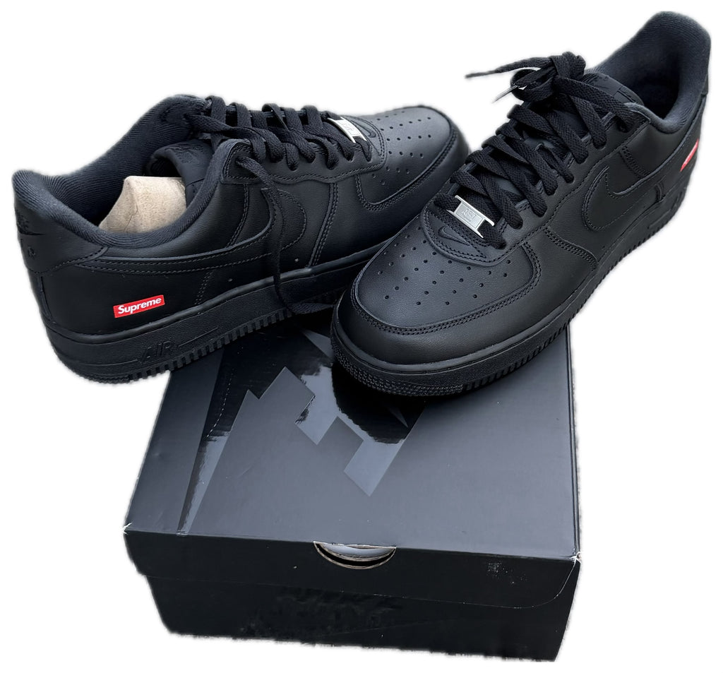 Air Force 1 "Supreme Black"