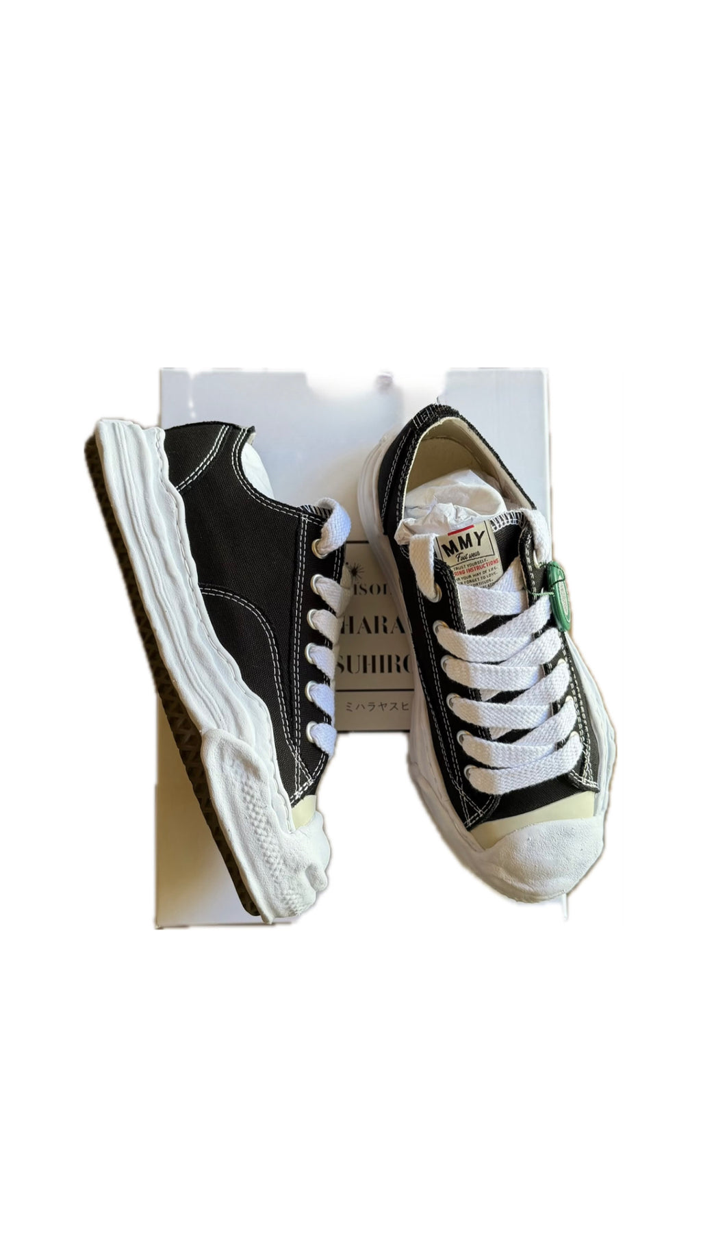 Maison Mihara Yasuhiro "cavas black"