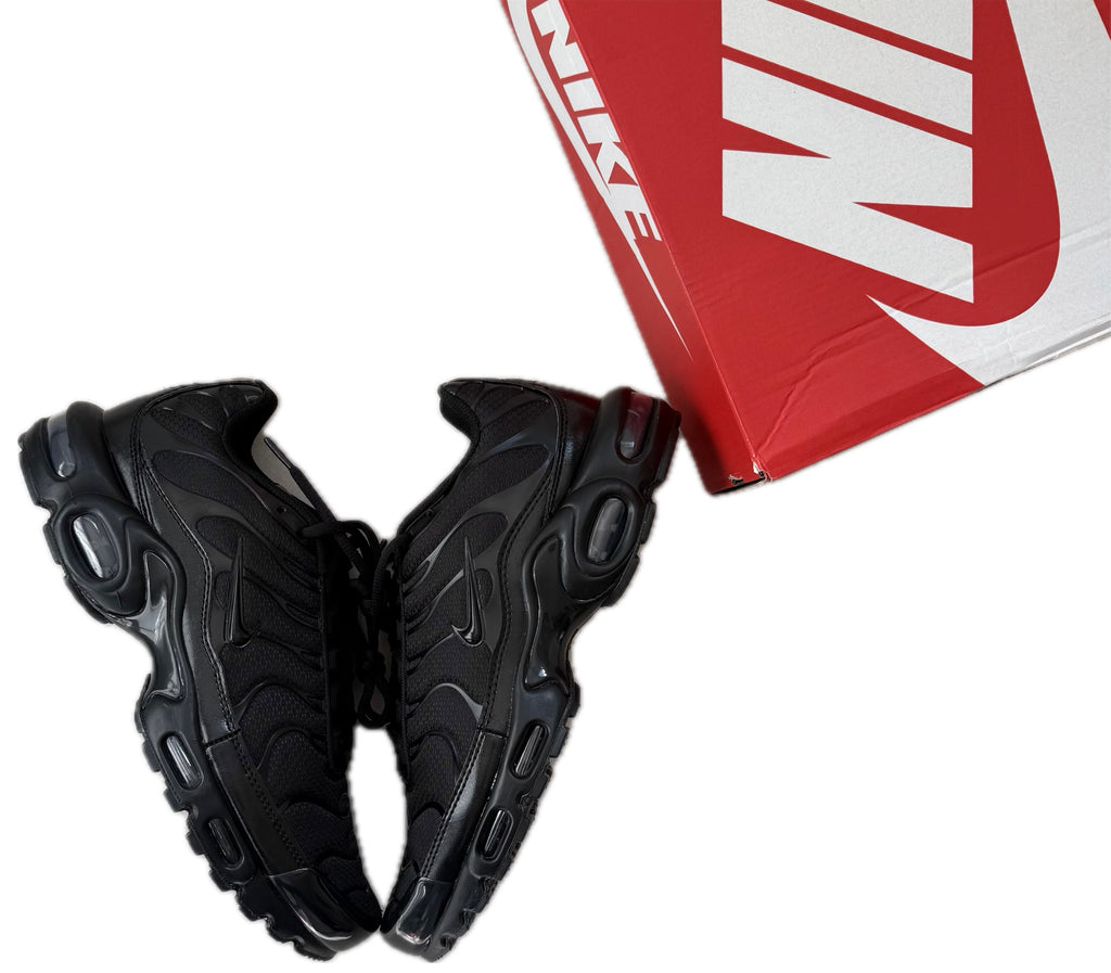 Nike Air Max TN "Triple Black"