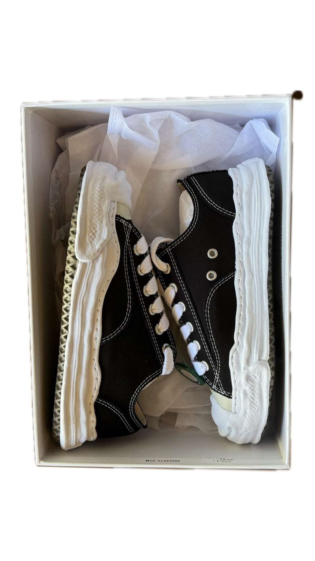 Maison Mihara Yasuhiro "cavas black"