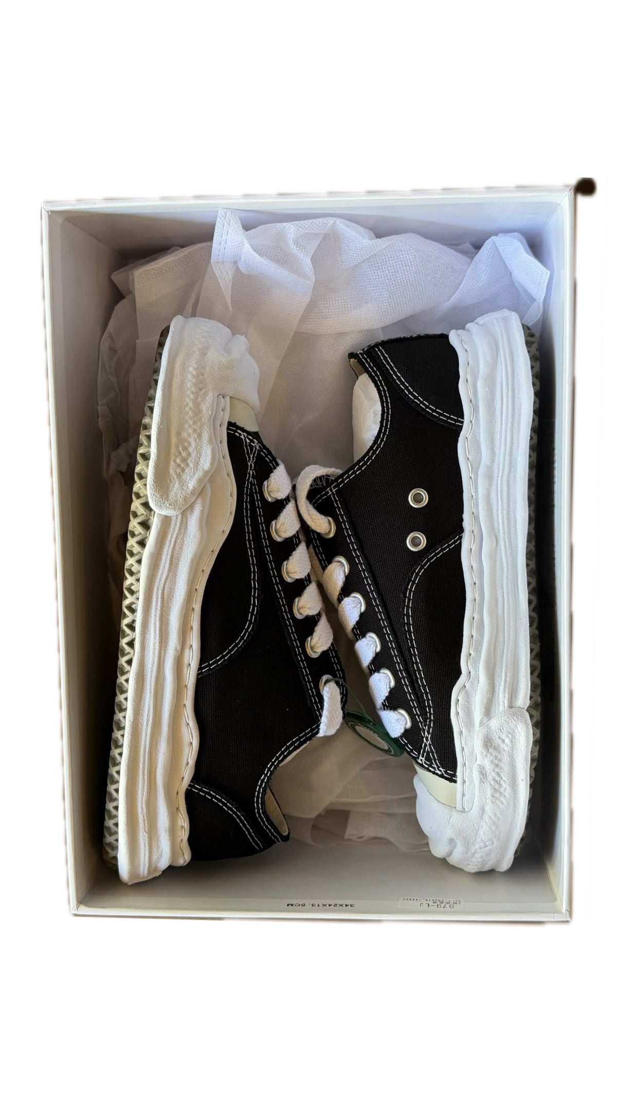 Maison Mihara Yasuhiro "cavas black"