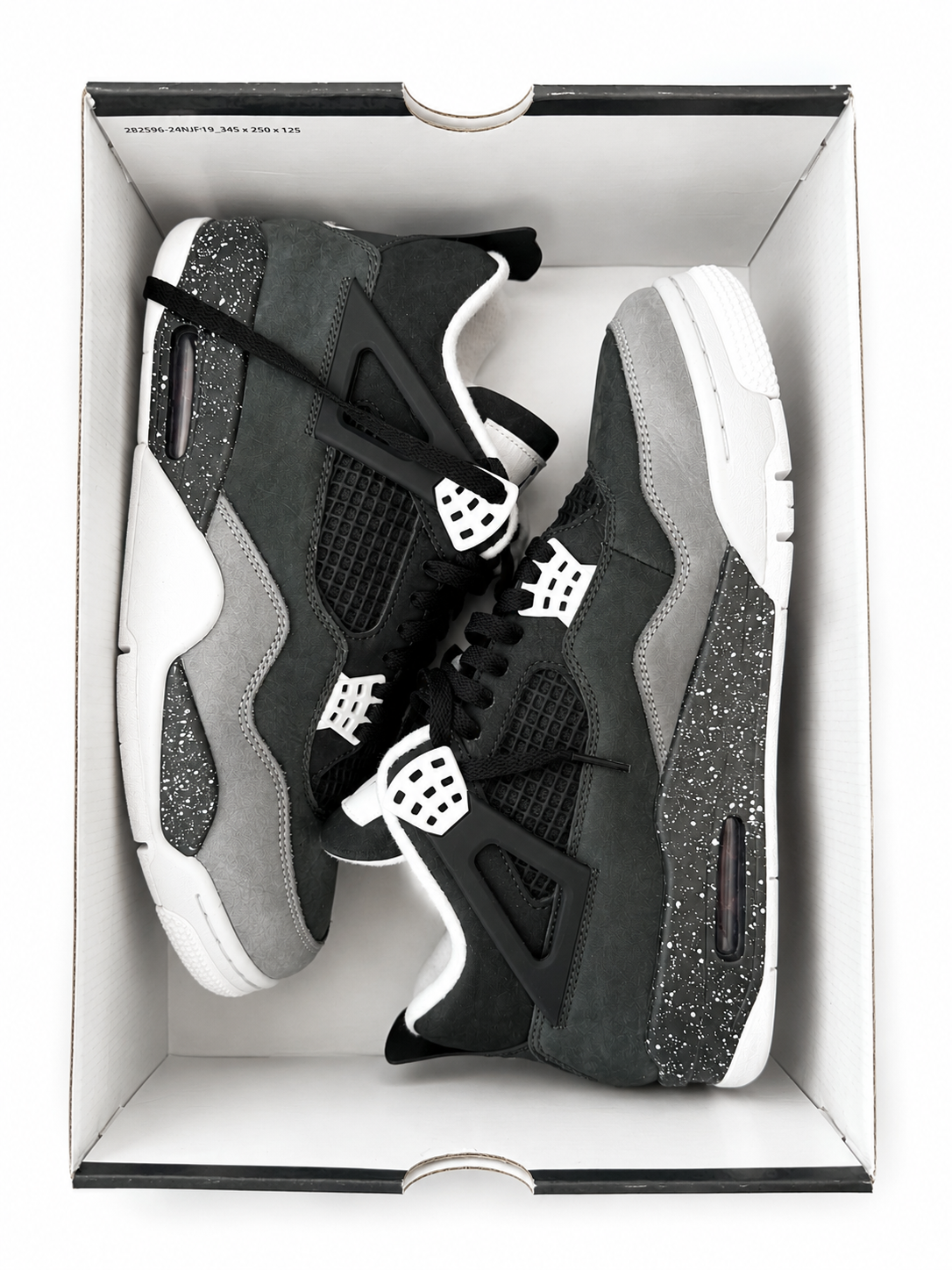 Jordan 4 "Fear"
