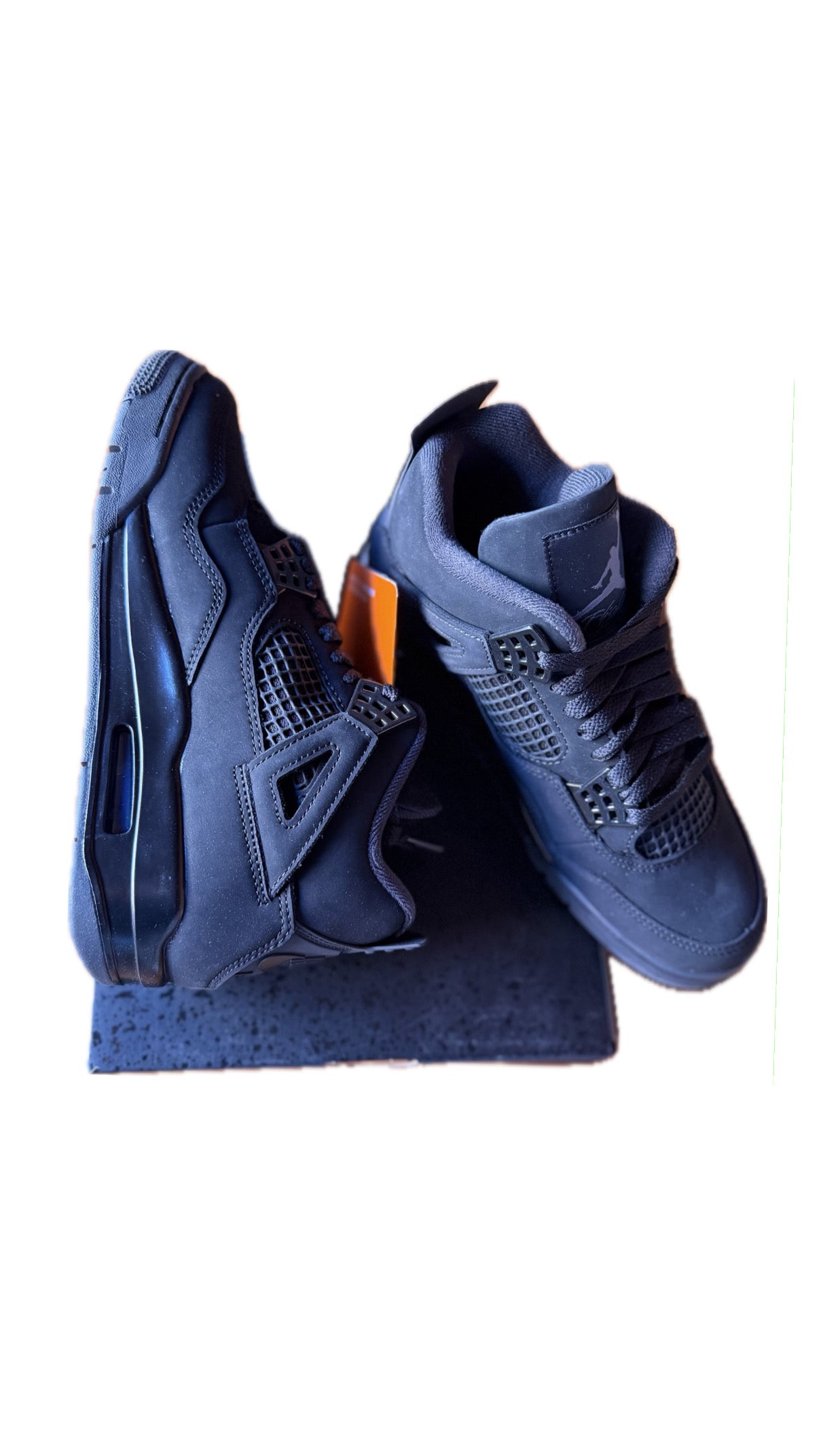 Jordan 4 "Black Cat"