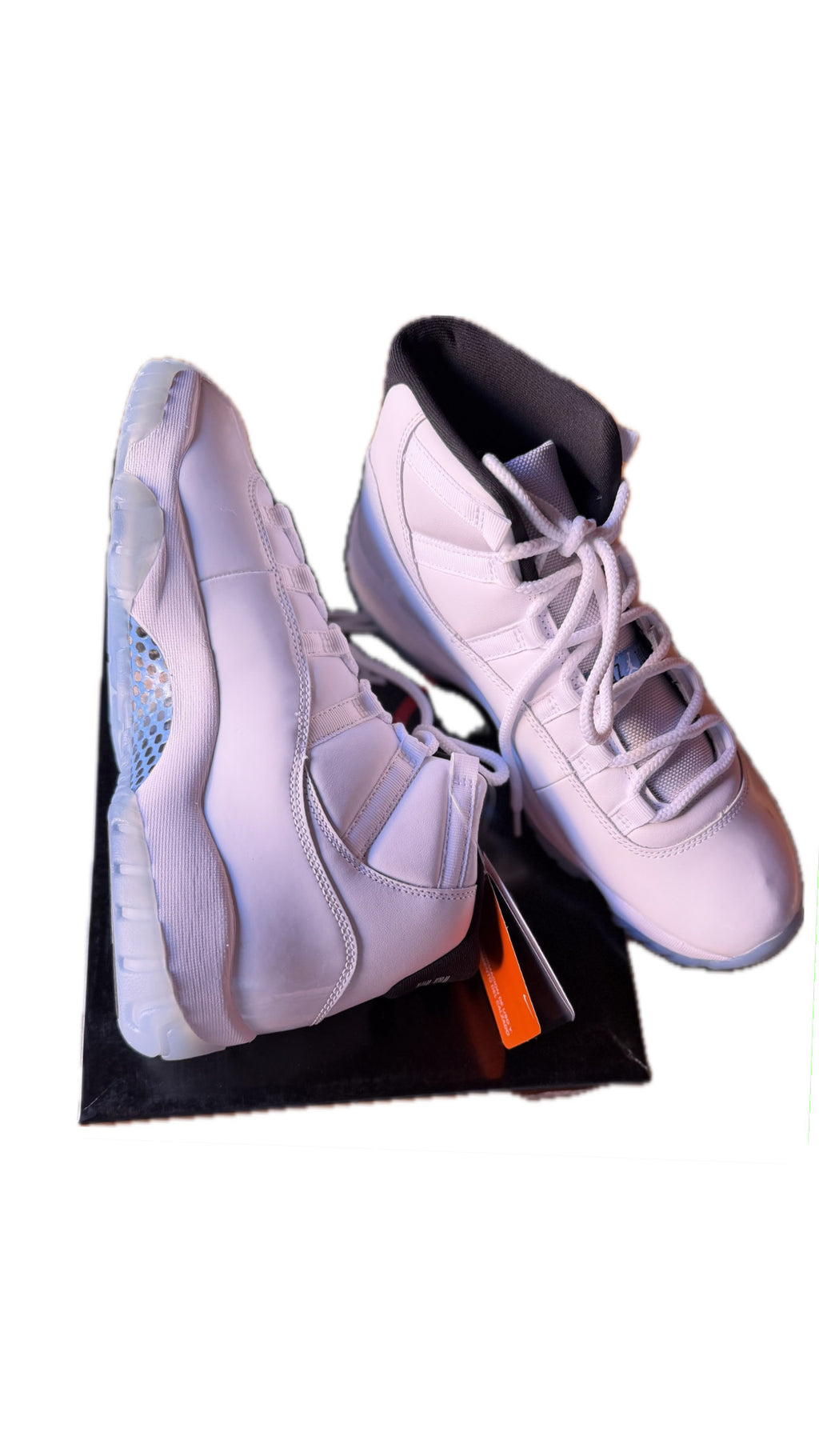 Jordan 11 "legend blue"