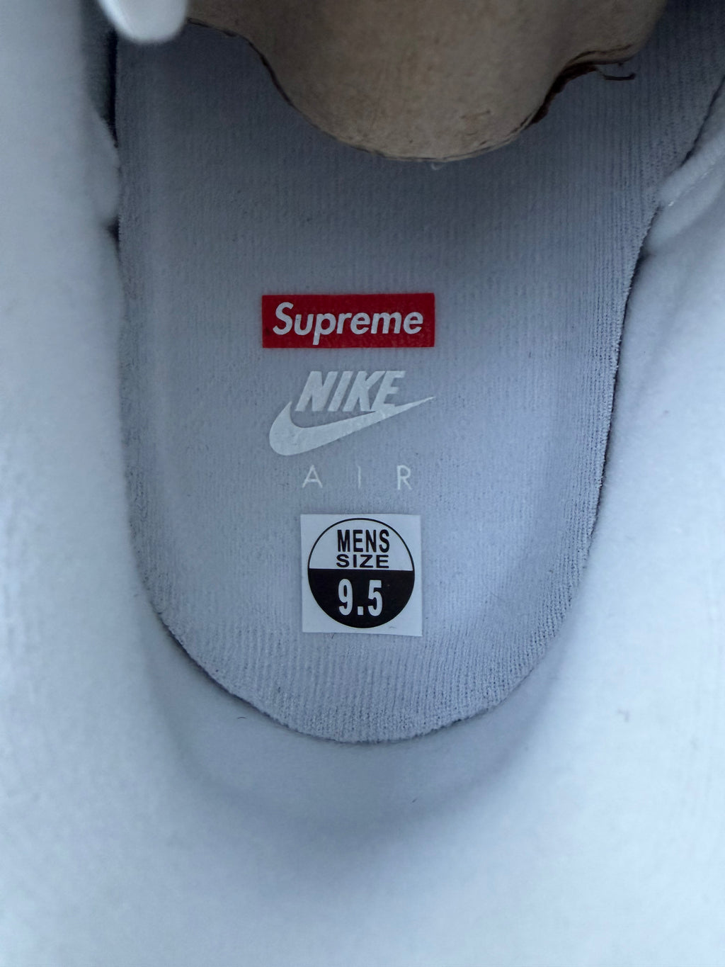 Air Force 1 "Supreme White"